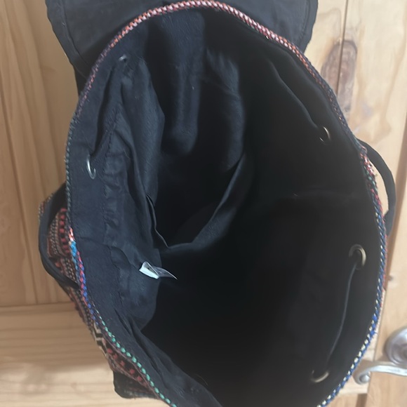 Woven Medium Size Backpack Purse Southwestern Design Baja Style - Picture 3 of 6